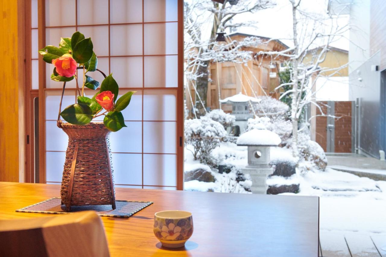 Ichinomatsu Japanese Modern Hotel Такаяма Екстериор снимка