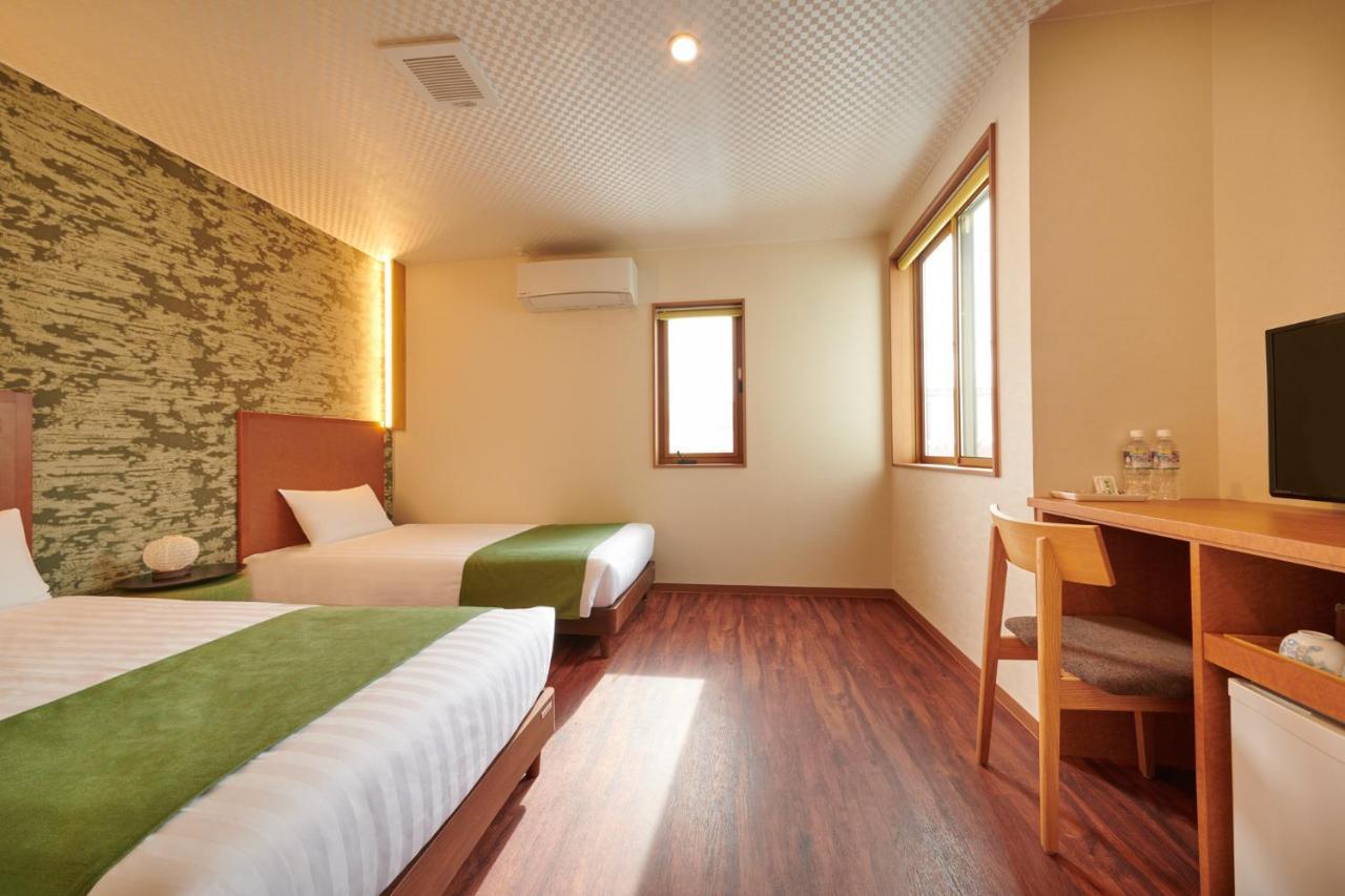 Ichinomatsu Japanese Modern Hotel Такаяма Екстериор снимка