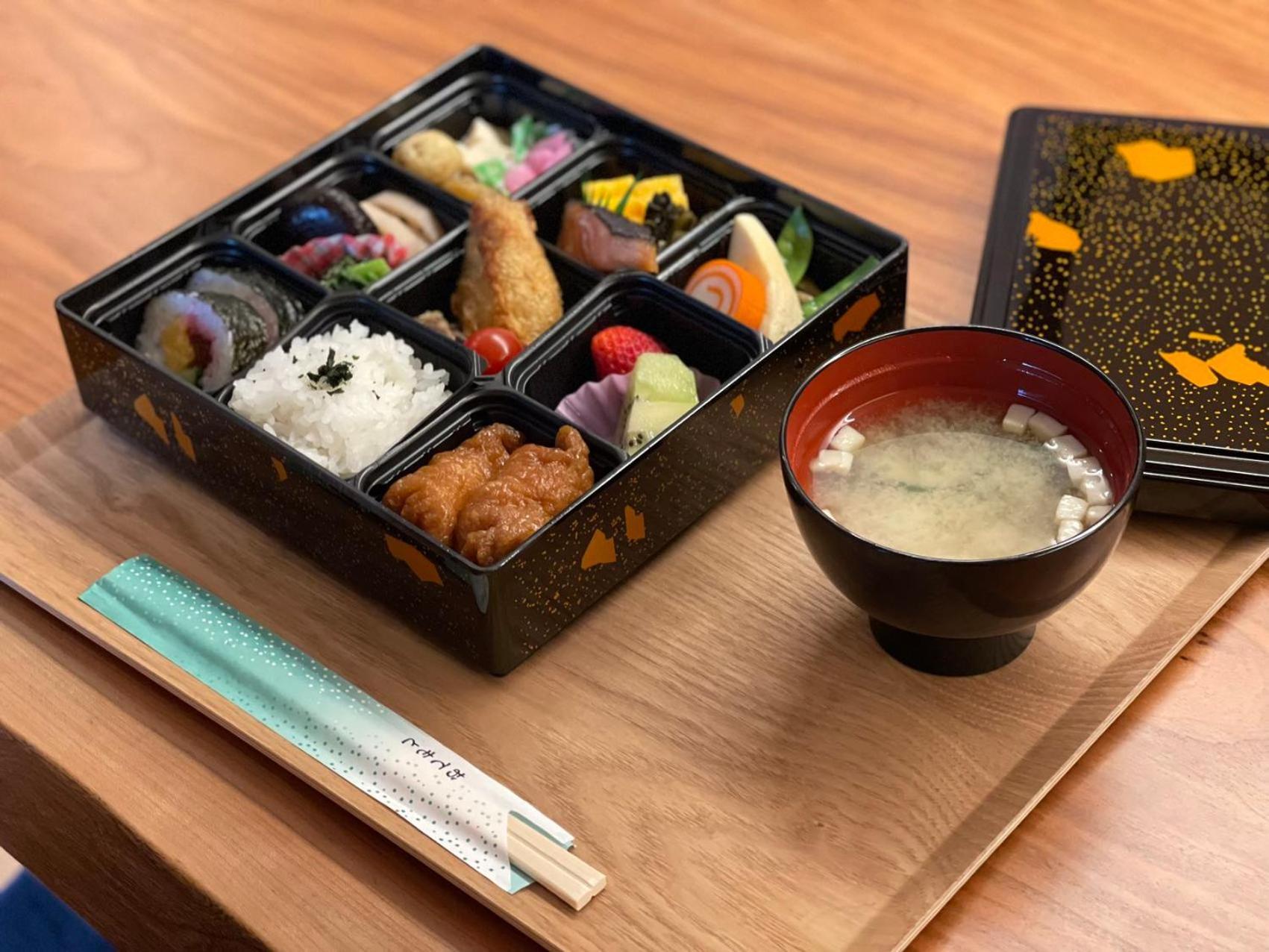 Ichinomatsu Japanese Modern Hotel Такаяма Екстериор снимка